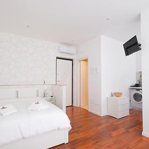 The Apulian Loft II Bari - Via Celentano